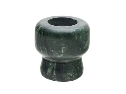 Zelený mramorový svícen Kave Home Signe 8 cm