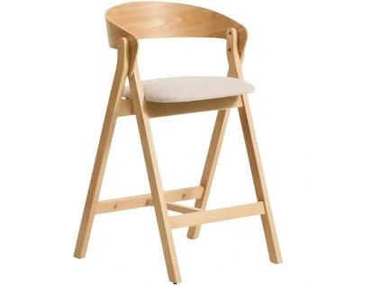 Dřevěná barová židle Kave Home Godia 65 cm