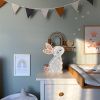 Bílá dřevěná dětská LED lampa Králíček 38 cm -fv-interier-25