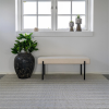 Krémově bílá bouclé lavice Swipper 100 cm -fv-interier-25