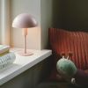 Růžová kovová stolní lampa Ellen Mini -fv-interier-25