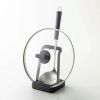 Černý kovový kuchyňský stojan Yamazaki Tower 15 cm -fv-interier-25