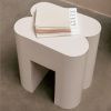 Béžová kovová stolička ZUIVER SHAPE 40 cm -fv-interier-25