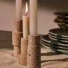 Set tří kamenných svícnů Kave Home Majid -fv-interier-25